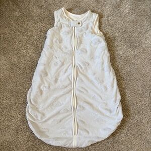 Piper and Posie Sleep Sack Grey White Clouds Size 6-18m